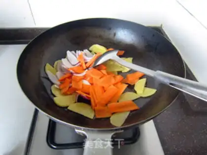 Make Korean sauce and vegetables step 5