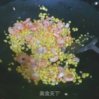 Make Shrimp corn fried rice step 1