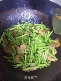 Make Garlic sashimi step 4