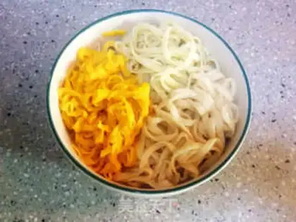 Make Vegetable noodles step 8