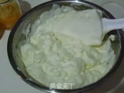Make Fresh yogurt mousse step 7