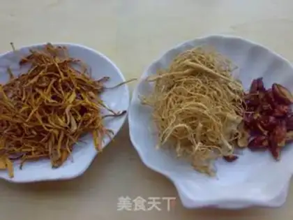 Make The ginseng weed soup step 1