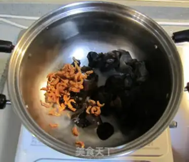 Make Two cucumbers step 5