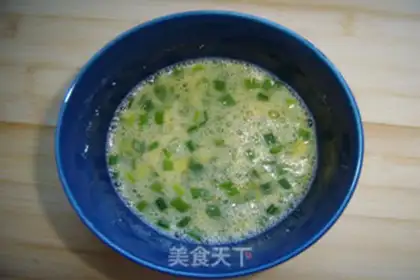Make Tomato egg paste step 0