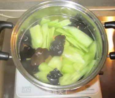 Make Two cucumbers step 7