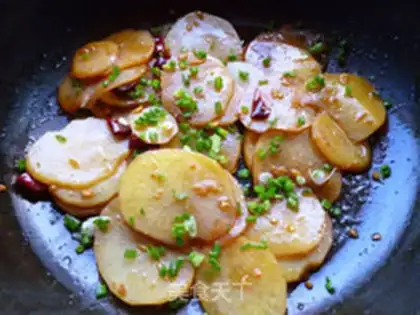 Make Spicy potatoes step 8
