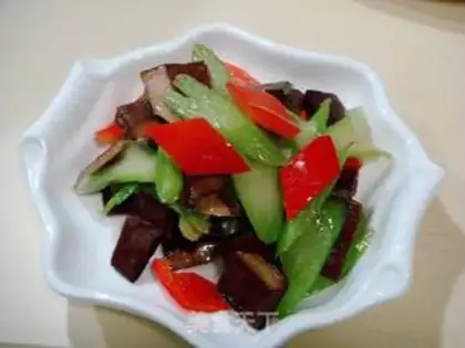 Make Celery fried dry step 4