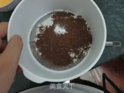 Make Chocolate cracker cookies step 2