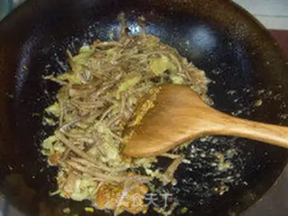 Make Salted egg yellow tea mushrooms step 9