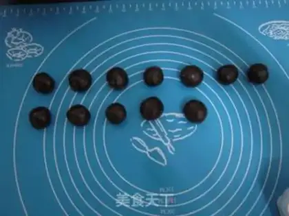 Make Chocolate cracker cookies step 4