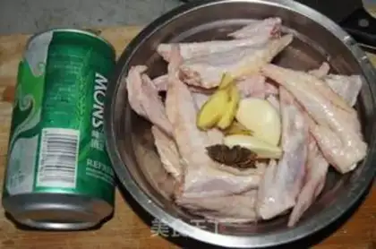 Make Beer chicken wings step 0