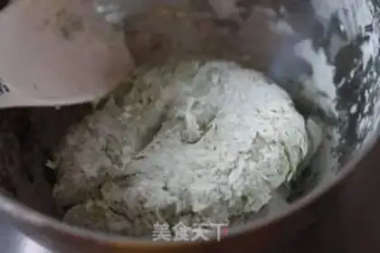 Make Green noodles step 1