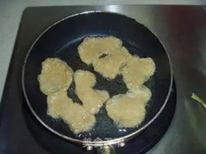 Make Garlic noodles step 4