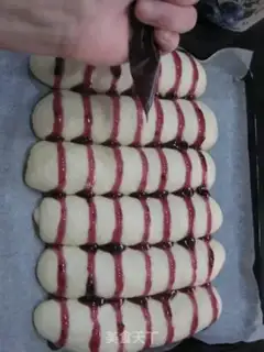 Make Blueberry caterpillar bread step 7