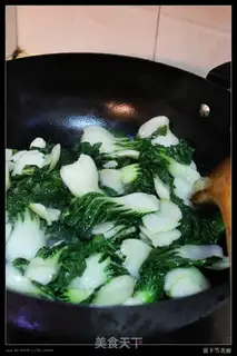 Make Garlic cabbage step 3