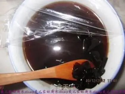 Make "Red-tree gel cake." step 1