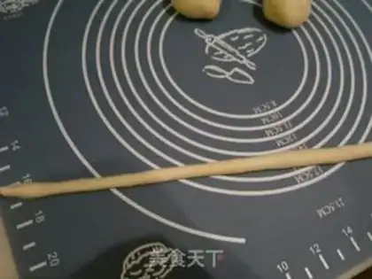 Make Mickey Bread step 10