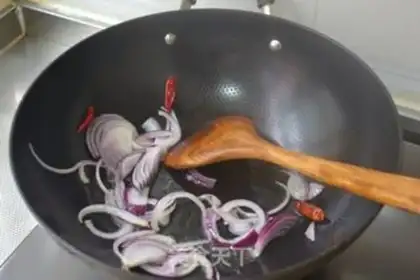 Make Spicy onion fire step 3