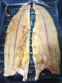 Make The hand tore the fish step 2
