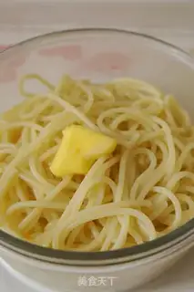 Make White clam cream pasta step 1