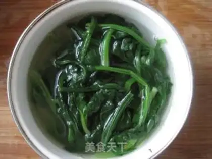 Make A spinach fan step 2
