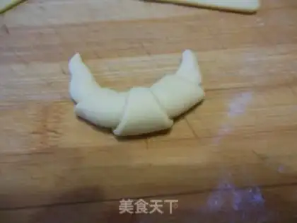 Make Buffalo horns step 10