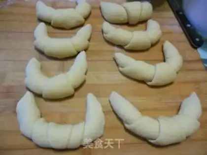 Make Buffalo horns step 11