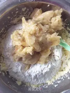 Make Banana chocolate cake step 2