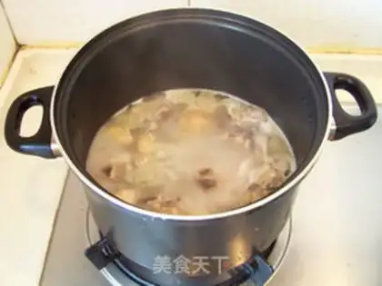 Make Crumbs and chicken legs step 2