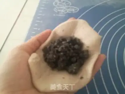 Make Soybean sesame sack step 2