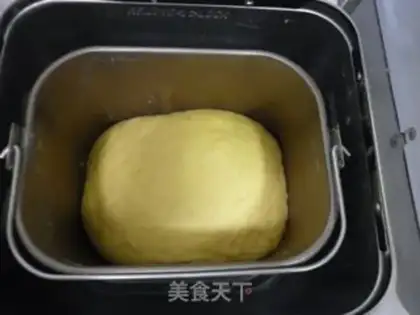 Make Pumpkin rolls step 6