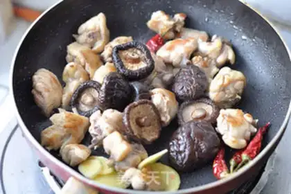 Make No oily mushroom chicken step 8