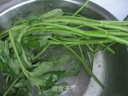 Make Garlic cabbage step 0