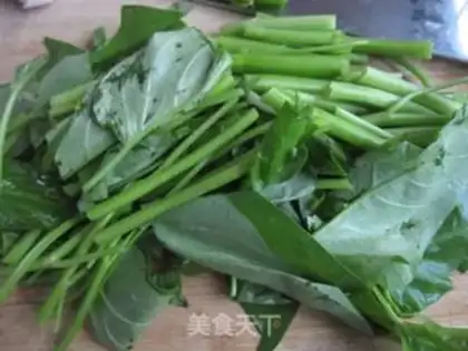 Make Garlic cabbage step 1