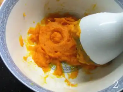 Make Pumpkin buns step 1