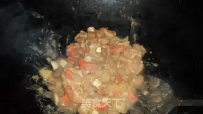 Make Curry potato chicken step 5