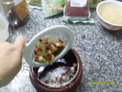 Make The silver spoon of the red-tree lily step 7