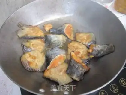Make Fried fish tail step 4