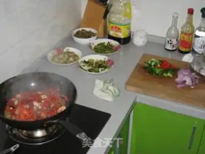 Make Spicy lobster step 1