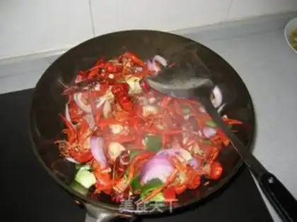 Make Spicy lobster step 3