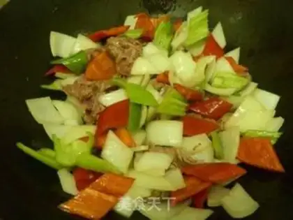 Make Herbal beef rice step 3