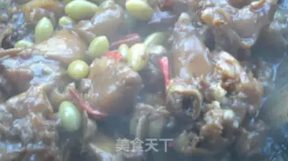 Make White fruit burning pigs