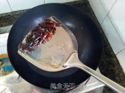 Make Spicy Fried crabs step 4