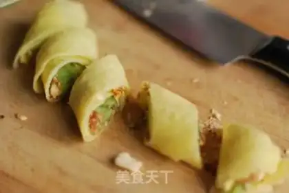 Make Fruits and rollers step 16