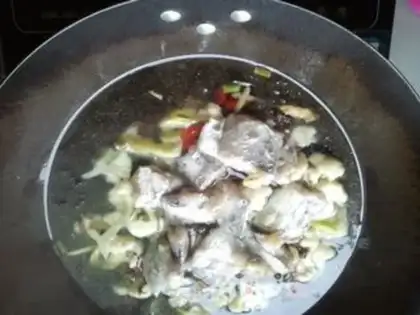 Make Sour soup with fish cuisine step 10