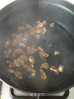 Make walnuts step 1