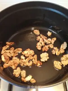 Make walnuts step 4