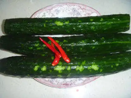 Make Cucumbers with sugar acetate step 0