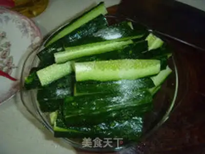 Make Cucumbers with sugar acetate step 2