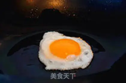 Make Homemade egg noodles step 1